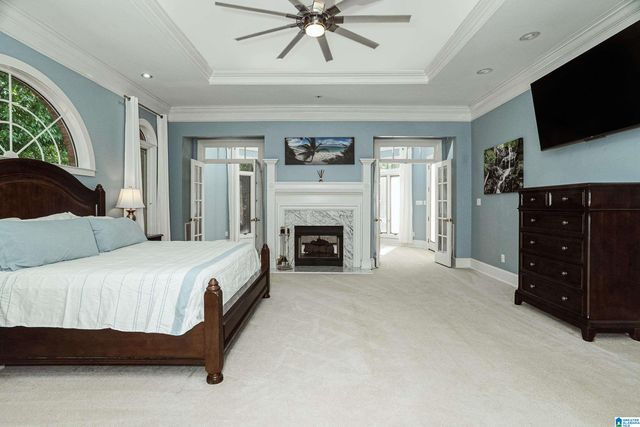 1001 LAKE WINDS DRIVE, Hoover, AL 35244