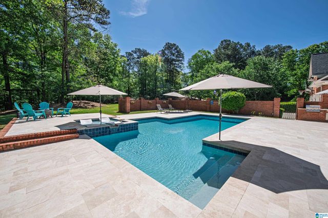 1001 LAKE WINDS DRIVE, Hoover, AL 35244