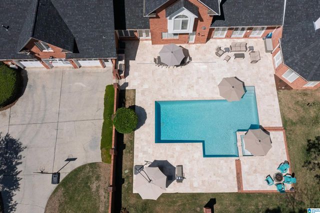 1001 LAKE WINDS DRIVE, Hoover, AL 35244