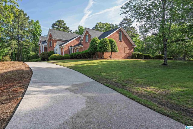 1001 LAKE WINDS DRIVE, Hoover, AL 35244