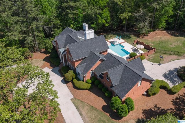 1001 LAKE WINDS DRIVE, Hoover, AL 35244
