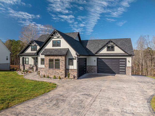 141 Woodward Way, Iron Station, NC 28080