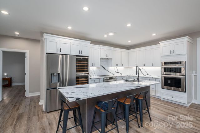 141 Woodward Way, Iron Station, NC 28080