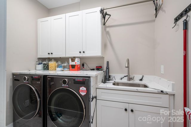 141 Woodward Way, Iron Station, NC 28080