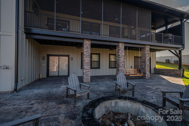 141 Woodward Way, Iron Station, NC 28080