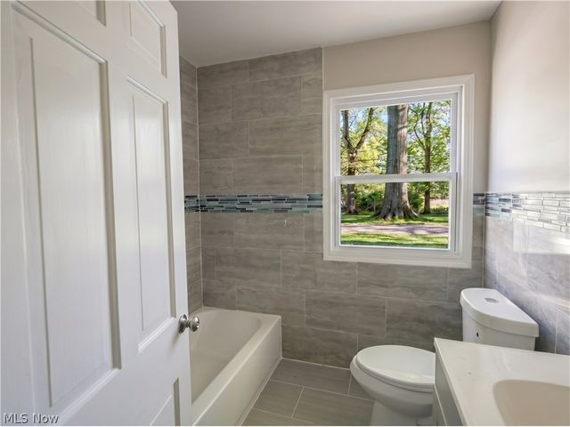 104 Brainard Drive, Boardman, OH 44512