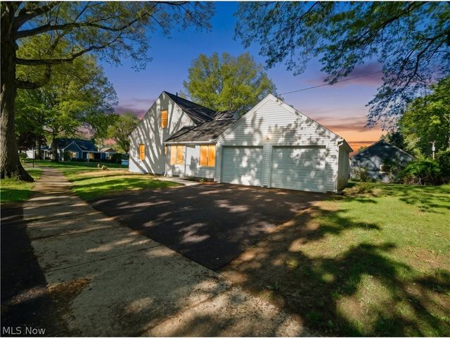 104 Brainard Drive, Boardman, OH 44512
