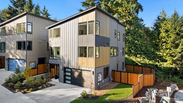 13068 SE 19th Court, Bellevue, WA 98005