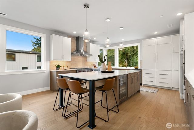 13068 SE 19th Court, Bellevue, WA 98005