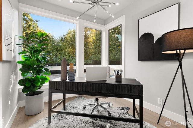 13068 SE 19th Court, Bellevue, WA 98005