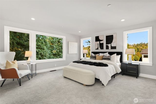 13068 SE 19th Court, Bellevue, WA 98005