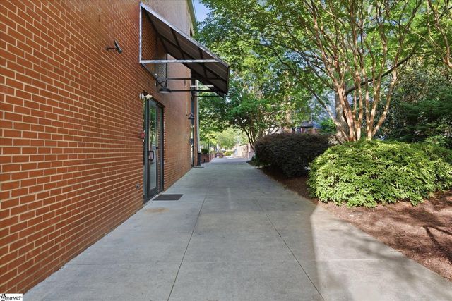 300 South Street Unit 215, Simpsonville, SC 29681