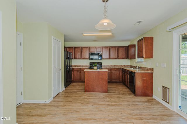 6609 Glenville Drive, Whitsett, NC 27377