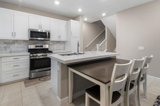 1234 Sunrise 101, San Marcos, CA 92078