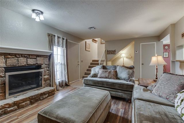 14305 N Pennsylvania Avenue 2H, Oklahoma City, OK 73134