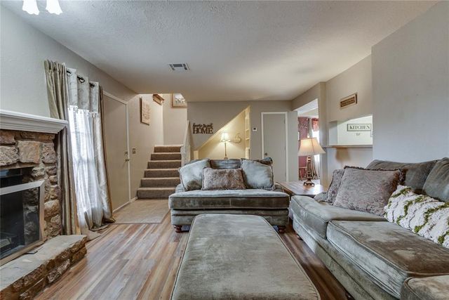 14305 N Pennsylvania Avenue 2H, Oklahoma City, OK 73134