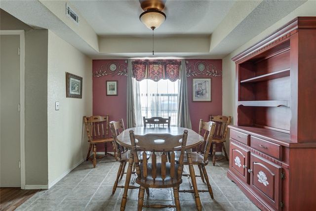 14305 N Pennsylvania Avenue 2H, Oklahoma City, OK 73134