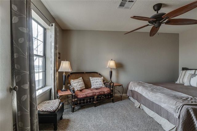 14305 N Pennsylvania Avenue 2H, Oklahoma City, OK 73134