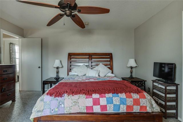 14305 N Pennsylvania Avenue 2H, Oklahoma City, OK 73134