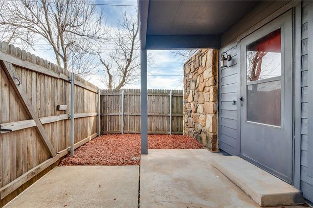 14305 N Pennsylvania Avenue 2H, Oklahoma City, OK 73134