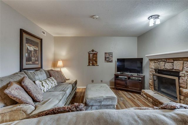 14305 N Pennsylvania Avenue 2H, Oklahoma City, OK 73134