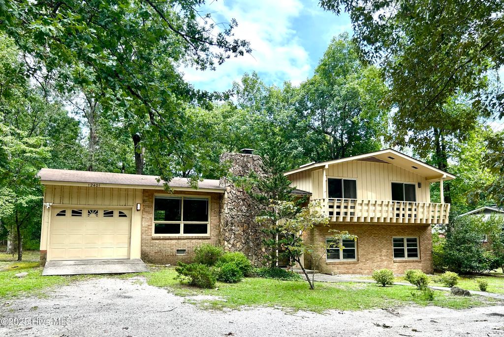 12401 Purcell Road, Laurinburg, NC 28352