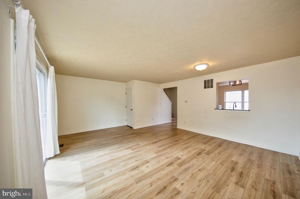 Image 10 of property listing at 104 REMINGTON CIR, Havre De Grace, MD 21078