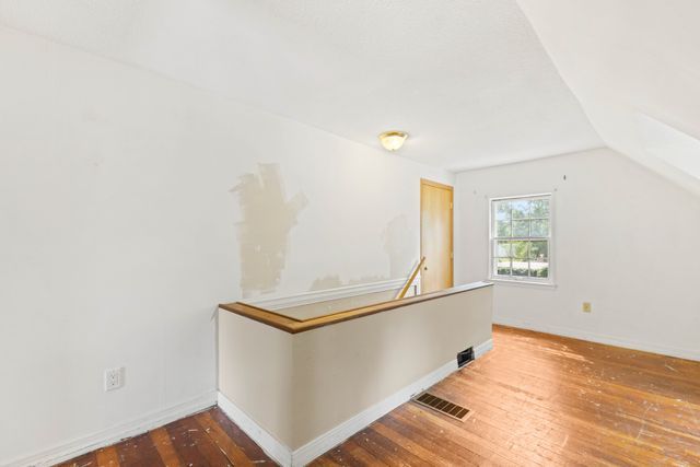 1608 Southlawn Drive, Des Moines, IA 50315