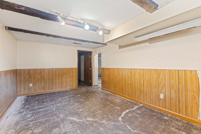 1608 Southlawn Drive, Des Moines, IA 50315
