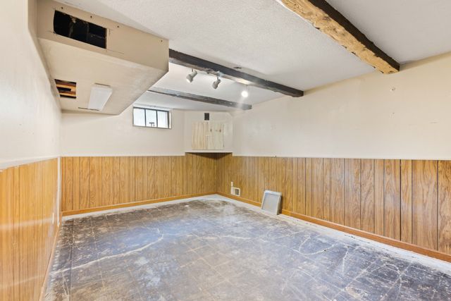1608 Southlawn Drive, Des Moines, IA 50315