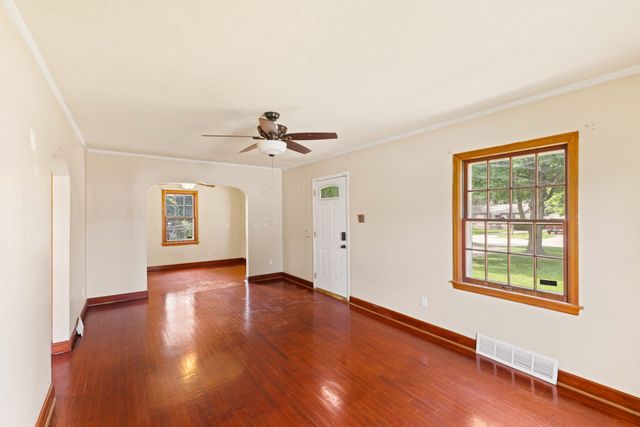 1608 Southlawn Drive, Des Moines, IA 50315