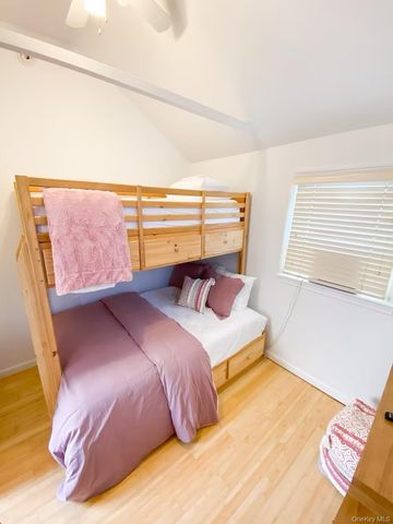 298 Cottage Walk, Ocean Beach, NY 11770