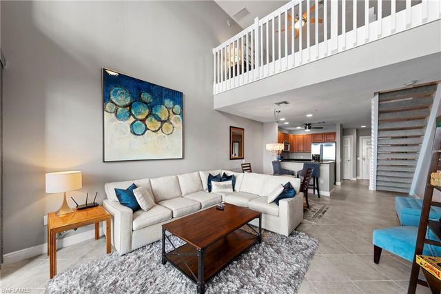 2745 1st ST 106, Fort Myers, FL 33916