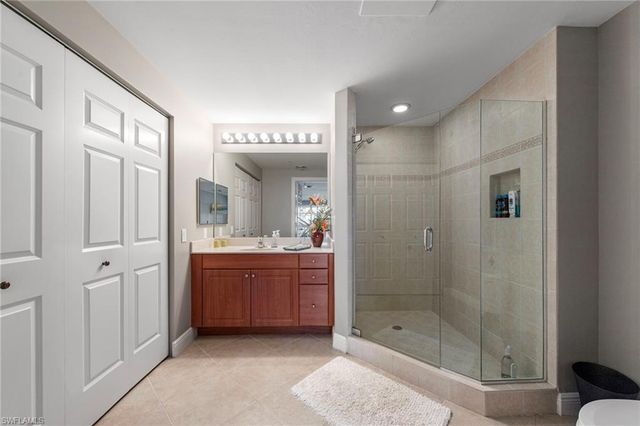 2745 1st ST 106, Fort Myers, FL 33916
