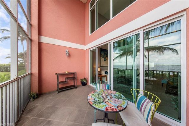2745 1st ST 106, Fort Myers, FL 33916