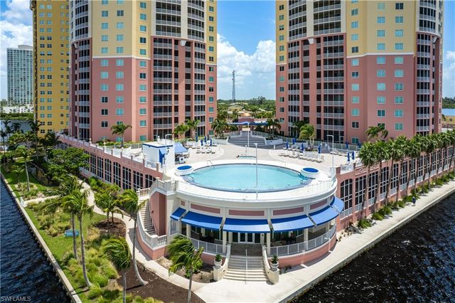 2745 1st ST 106, Fort Myers, FL 33916