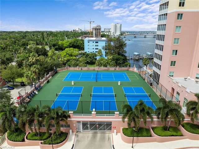 2745 1st ST 106, Fort Myers, FL 33916