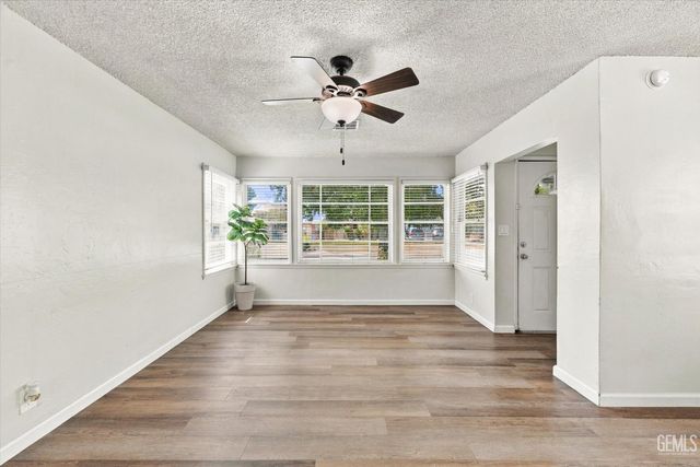 2419 Loma Linda Drive, Bakersfield, CA 93305