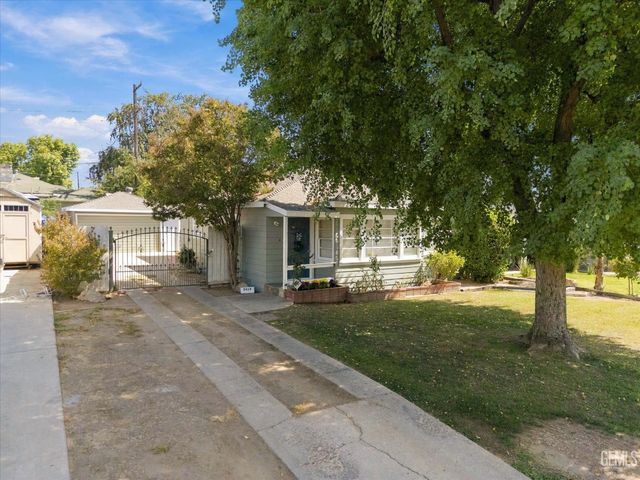2419 Loma Linda Drive, Bakersfield, CA 93305