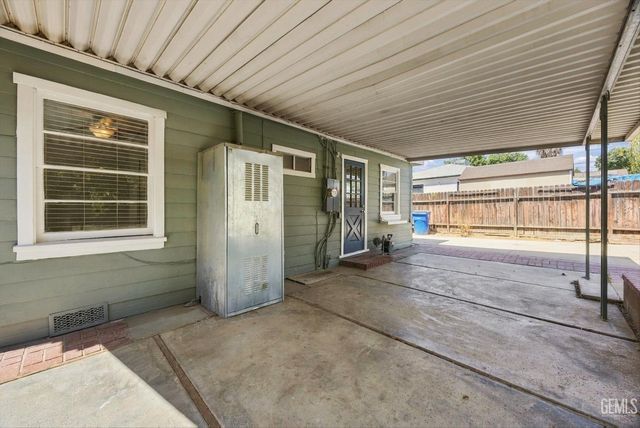 2419 Loma Linda Drive, Bakersfield, CA 93305