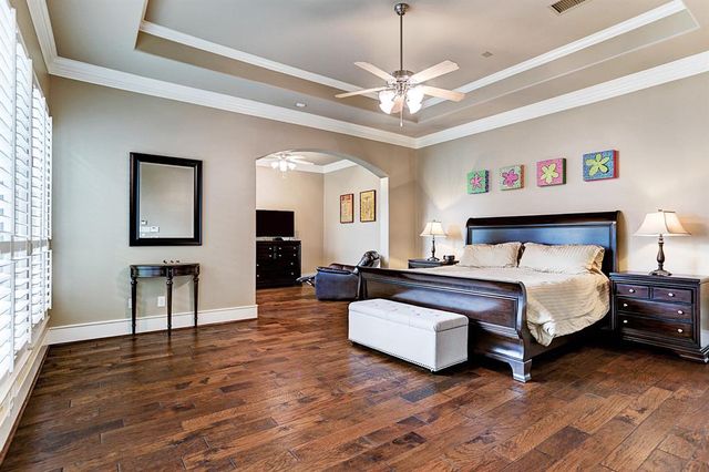 13323 Brentonwood Lane, Houston, TX 77077