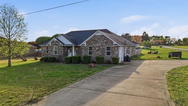 26050 Ashton Ln, Ardmore, TN 38449