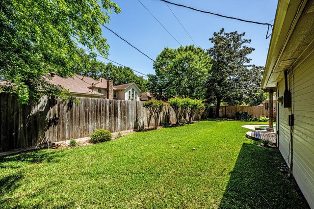 17718 Dove Tree Lane, Spring, TX 77379