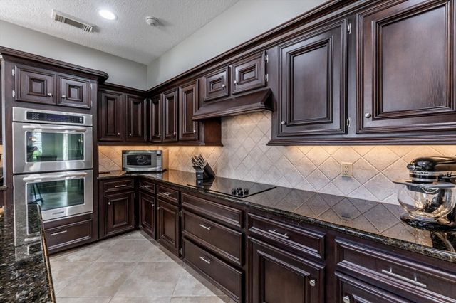 17718 Dove Tree Lane, Spring, TX 77379