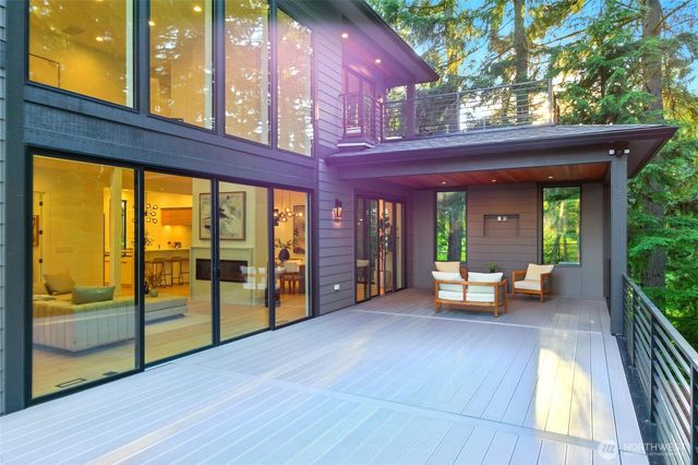 17720 SE 63rd Place, Bellevue, WA 98006