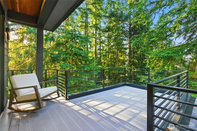 17720 SE 63rd Place, Bellevue, WA 98006