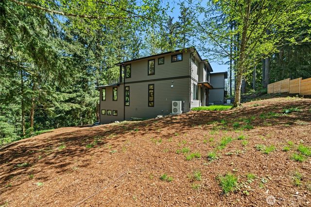 17720 SE 63rd Place, Bellevue, WA 98006
