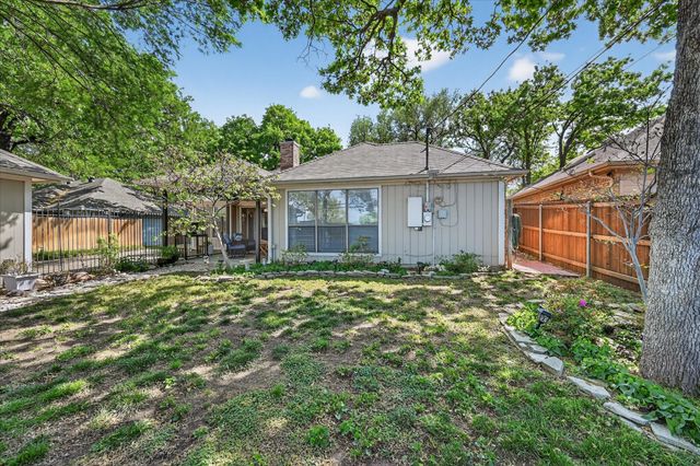 3909 Sunday Hill Drive, Arlington, TX 76016