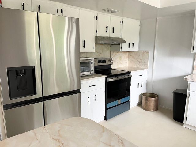230 BAY MEADOW ROAD, Longwood, FL 32750