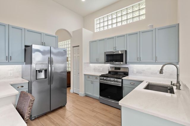 10767 Grande Boulevard, West Palm Beach, FL 33412